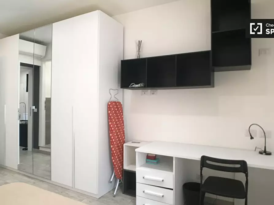 Immagine 10 di Appartamento in affitto  in Via Luigi Pasteur a Milano