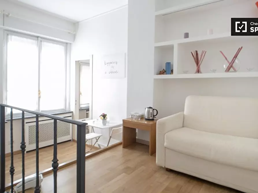 Immagine 8 di Ufficio in affitto  in Via Olona, 20123 Milano MI, Italy a Milano