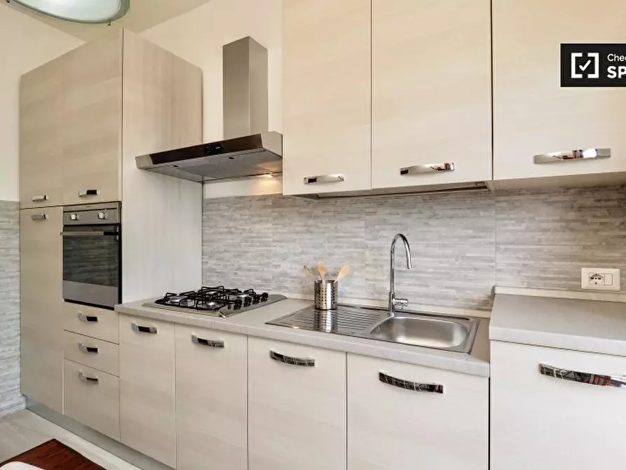 Immagine 9 di Camera condivisa in affitto  in Via Sapri a Milano