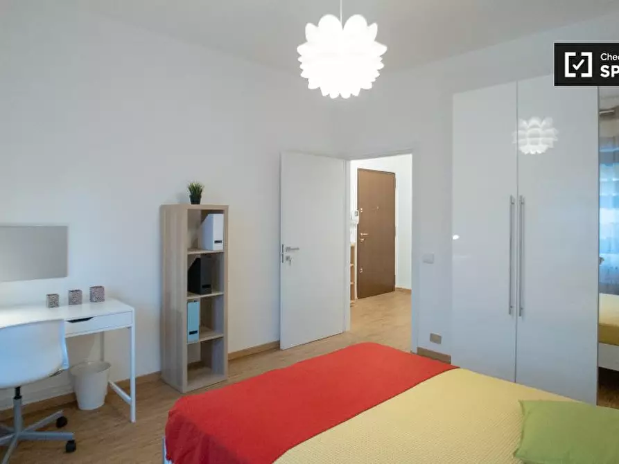 Immagine 3 di Camera condivisa in affitto  in Via Domokos, 20147 Milano MI, Italy a Milano