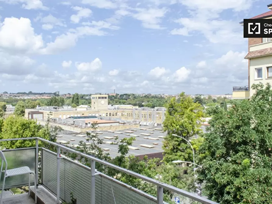 Immagine 15 di Camera condivisa in affitto  in Via Corrado Segre, 00146 Roma RM, Italy a Roma