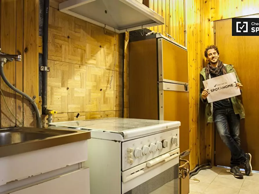 Immagine 3 di Appartamento in affitto  in Via Altino a Roma