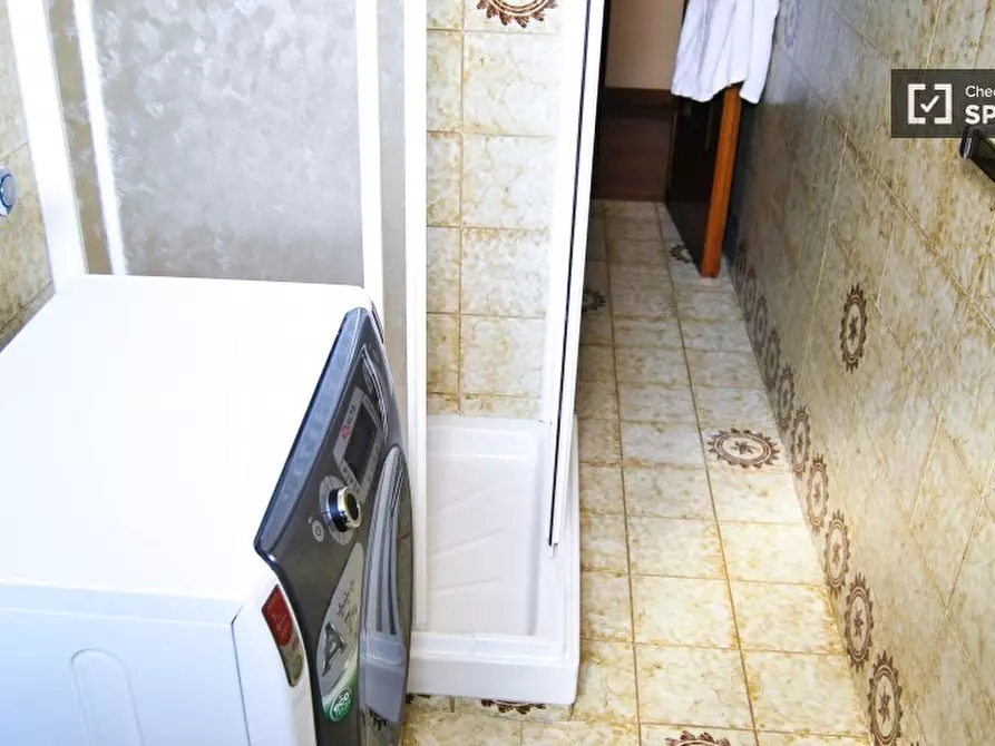 Immagine 12 di Camera condivisa in affitto  in VIA BATTISTOTTI SASSI a Milano