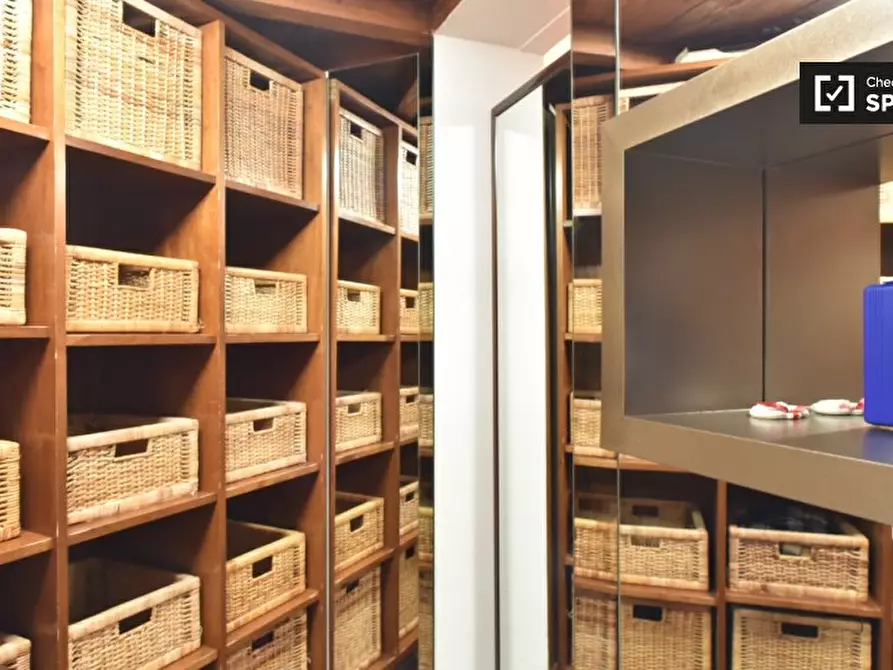 Immagine 13 di Ufficio in affitto  in Via Latina a Roma