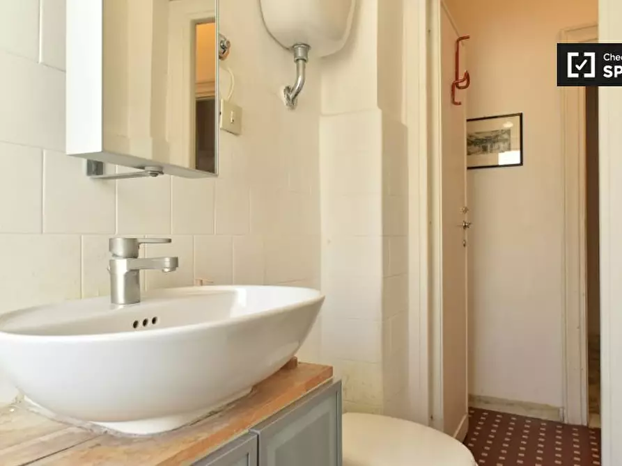 Immagine 5 di Camera condivisa in affitto  in Via Cardinale Mistrangelo, 00167 Roma RM, Italy a Roma