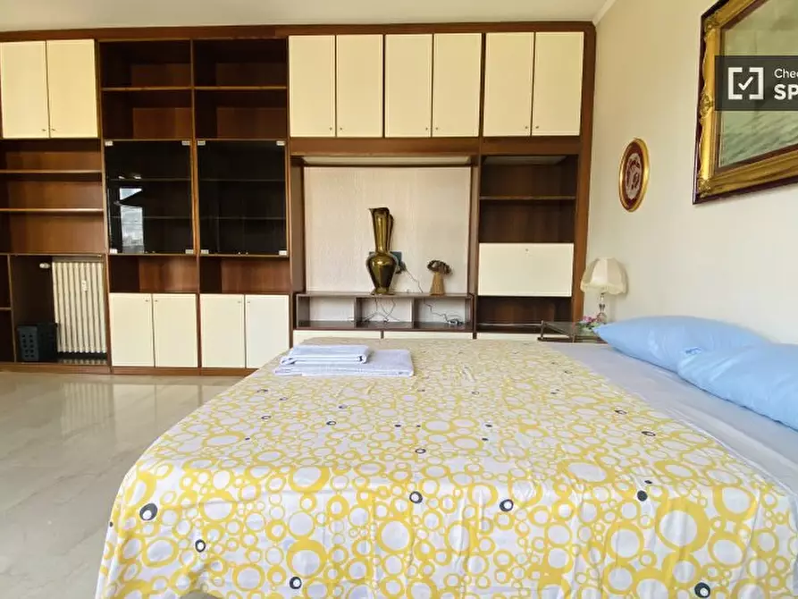 Immagine 3 di Camera condivisa in affitto  in Via Sant'Anatalone a Milano