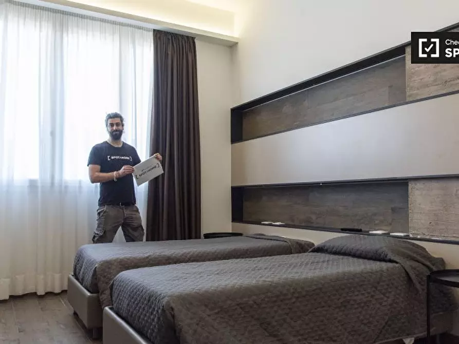 Immagine 4 di Appartamento in affitto  in Via della Marranella a Roma