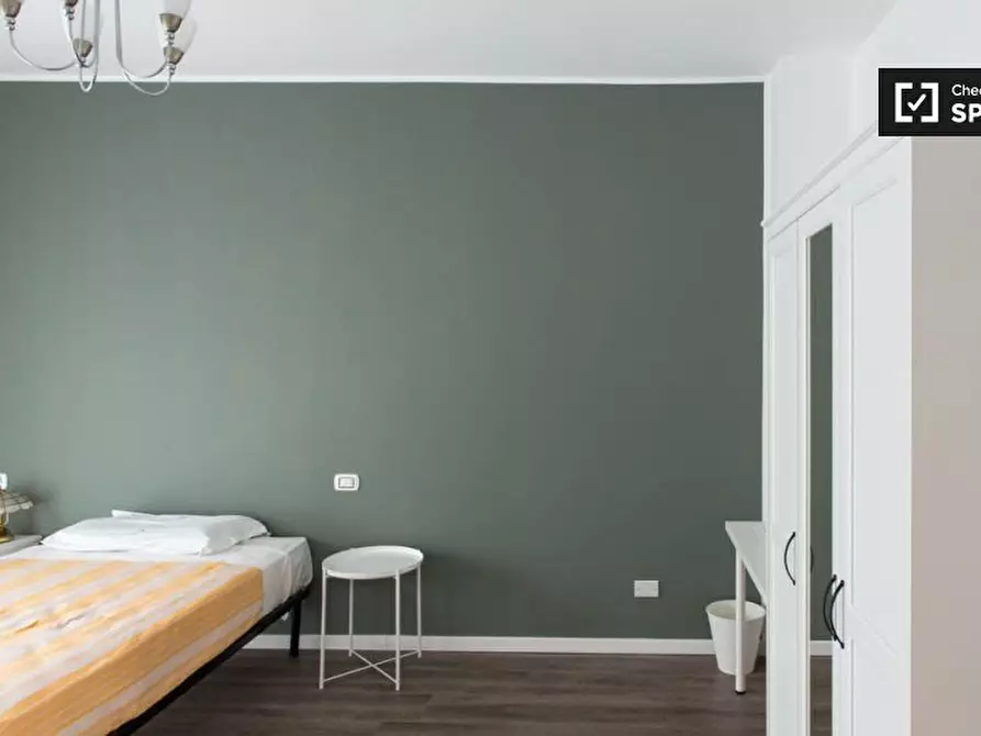 Immagine 2 di Camera condivisa in affitto  in Via Angelo Inganni, 20147 Milano MI, Italy a Milano