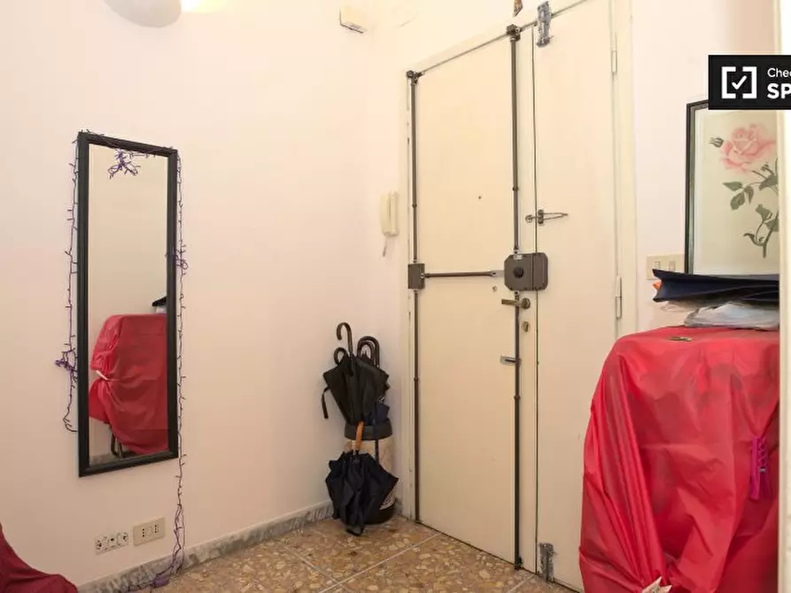 Immagine 15 di Camera condivisa in affitto  in Via Federico Ozanam a Roma