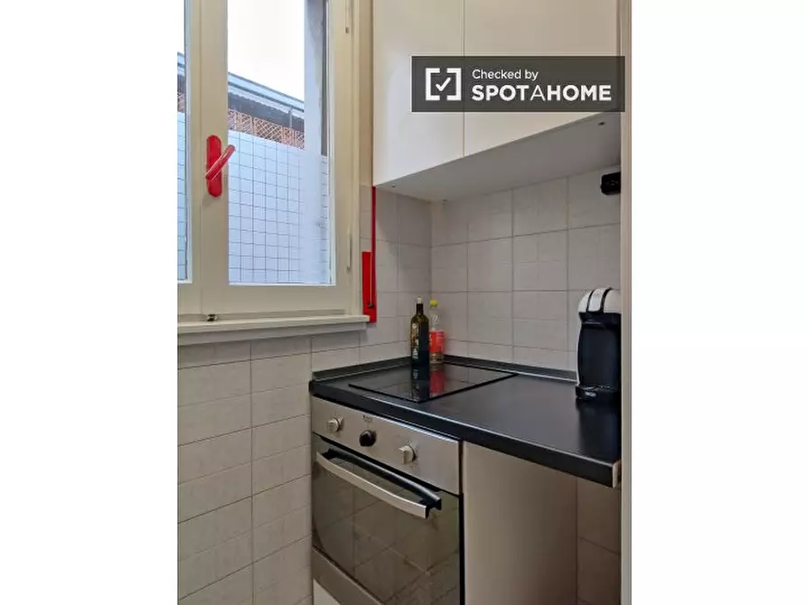 Immagine 12 di Appartamento in affitto  in Via Alberto da Gandino a Milano