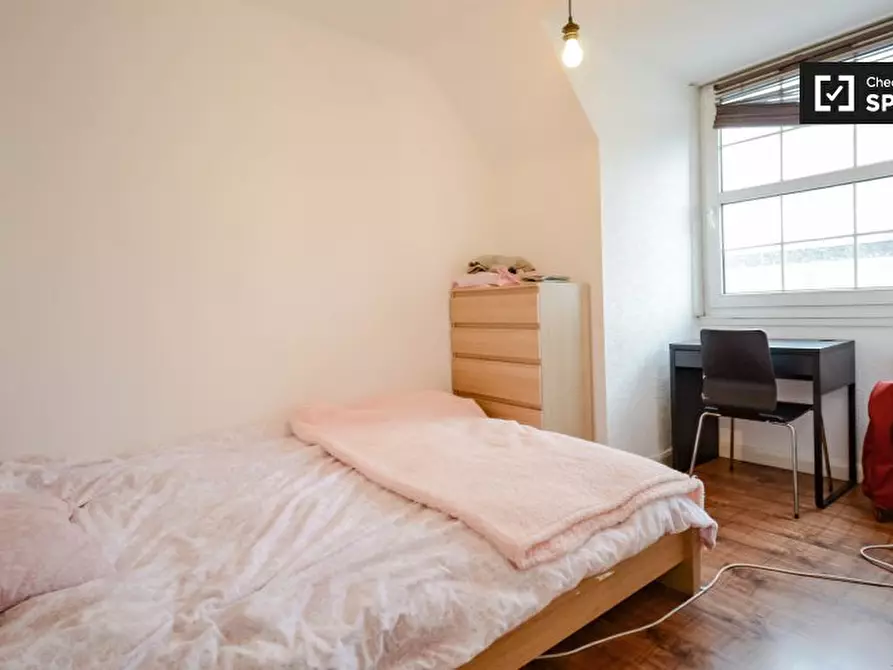 Immagine 1 di Camera condivisa in affitto  in Percival St a Islington