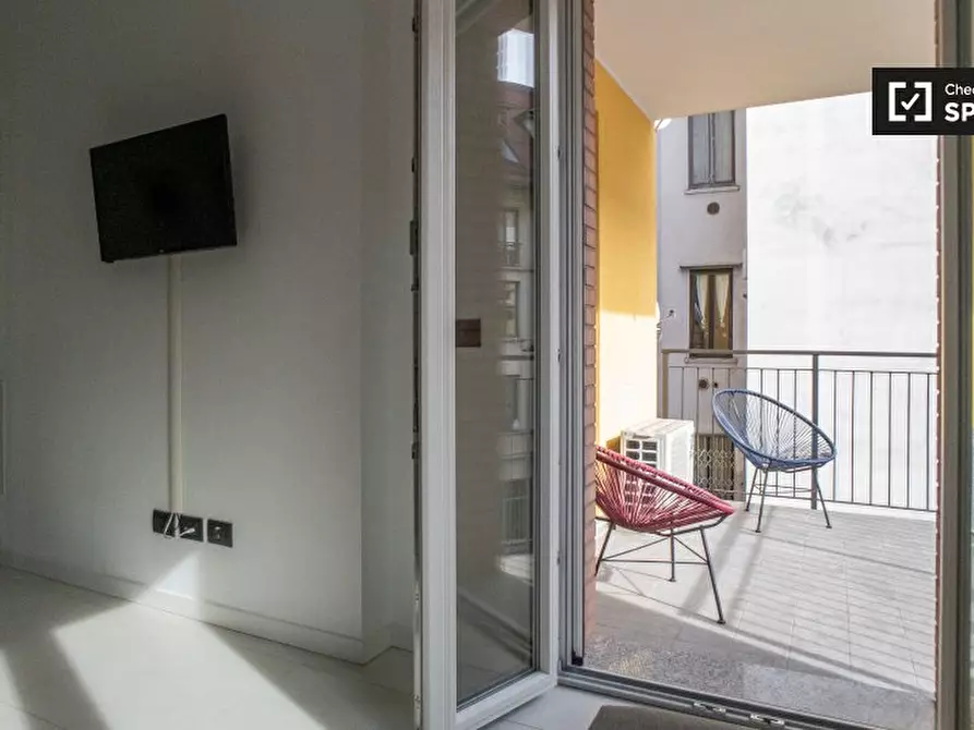 Immagine 5 di Appartamento in affitto  in Via Luigi Mercantini a Milano