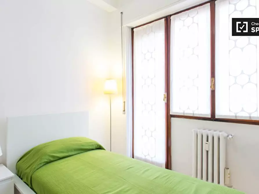 Immagine 5 di Camera condivisa in affitto  in Via Mincio a Milano