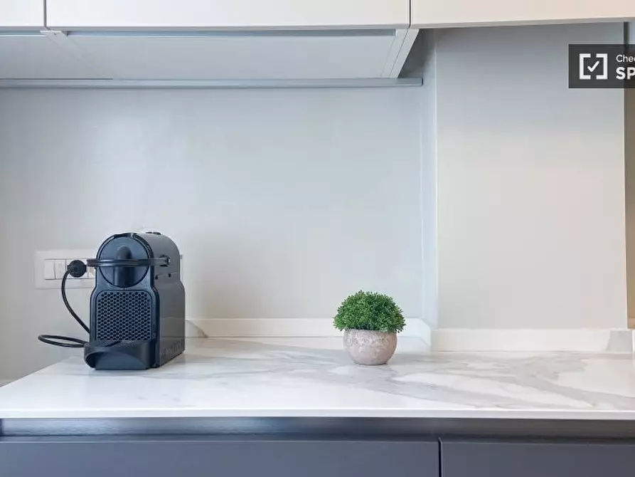 Immagine 8 di Appartamento in affitto  in Via Olmetto a Milano