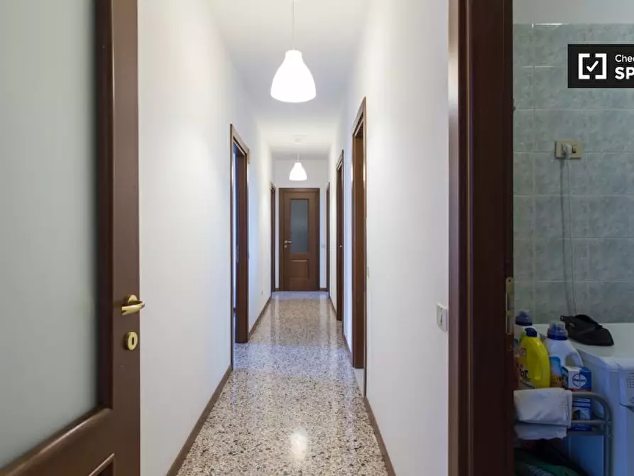 Immagine 13 di Camera condivisa in affitto  in Via Viterbo a Milano