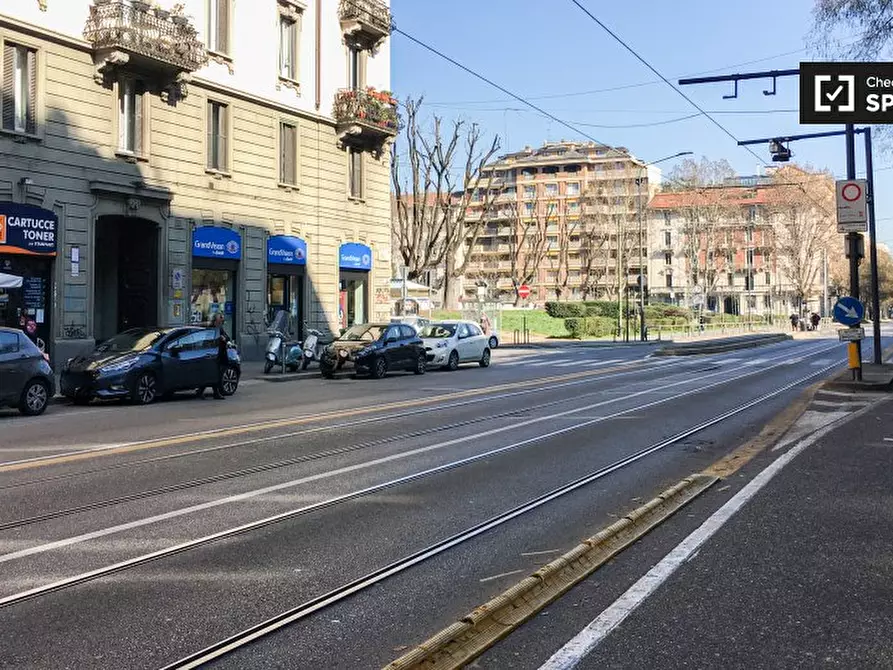 Immagine 17 di Appartamento in affitto  in Corso Ventidue Marzo a Milano