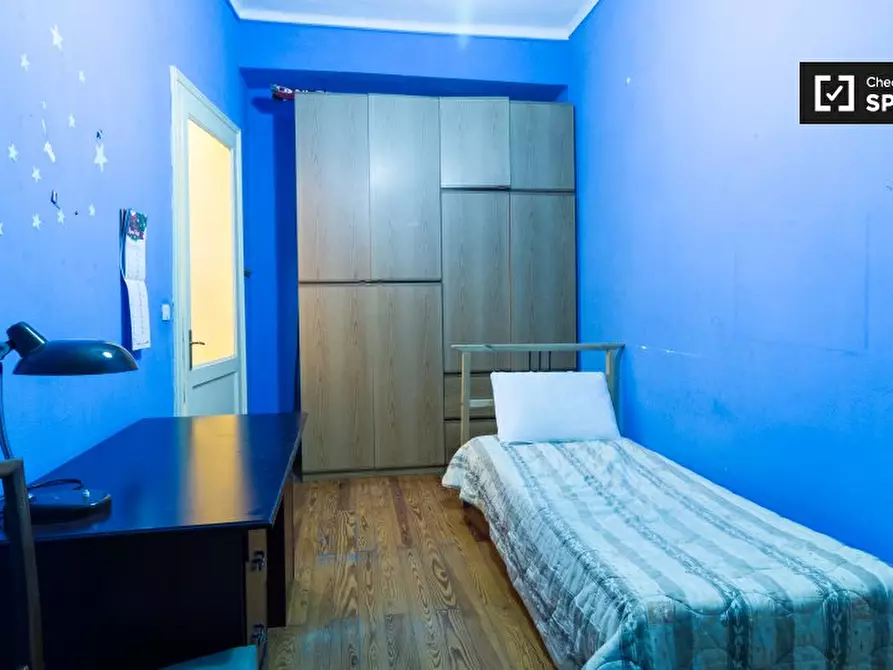 Immagine 3 di Camera condivisa in affitto  in Via Rossana a Torino