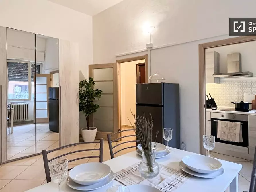 Immagine 2 di Ufficio in affitto  in Via degli Etruschi a Milano