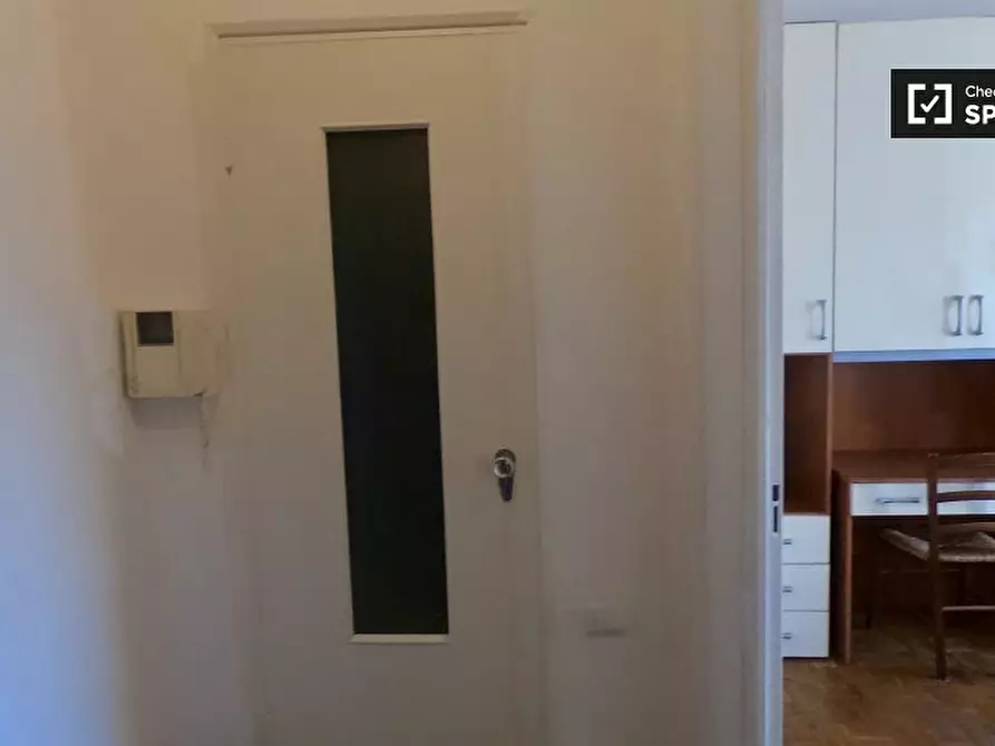 Immagine 11 di Camera condivisa in affitto  in Alzaia Naviglio Pavese, 20142 Milano MI, Italy a Milano