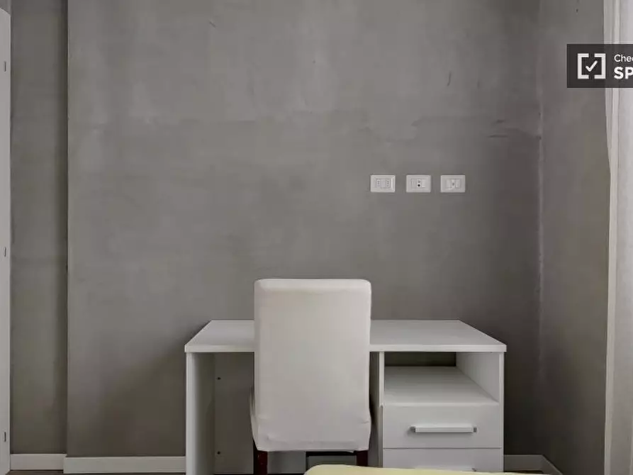 Immagine 3 di Camera condivisa in affitto  in Via Privata San Basilio a Milano