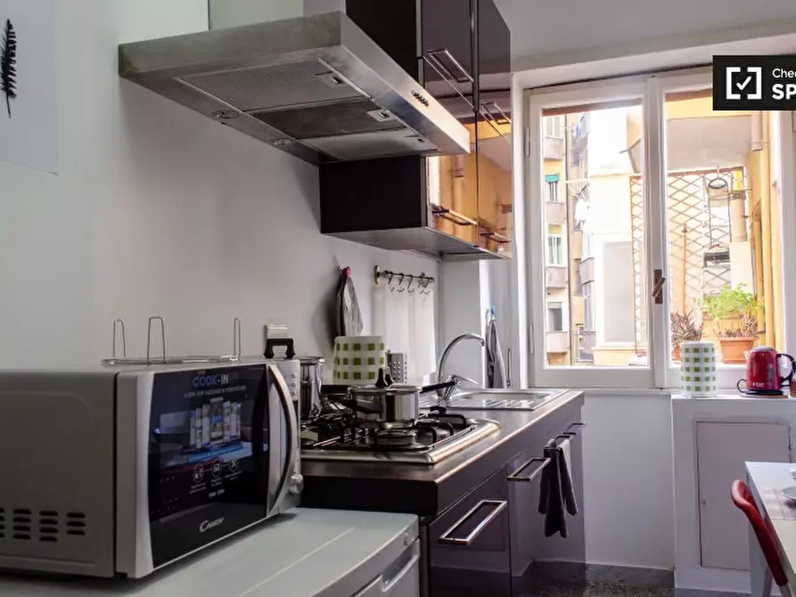 Immagine 12 di Camera condivisa in affitto  in Circonvallazione Nomentana a Roma