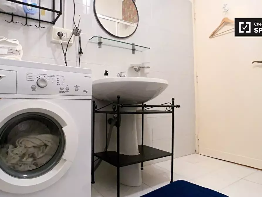 Immagine 17 di Appartamento in affitto  in Via Stefano de Stefani a Roma