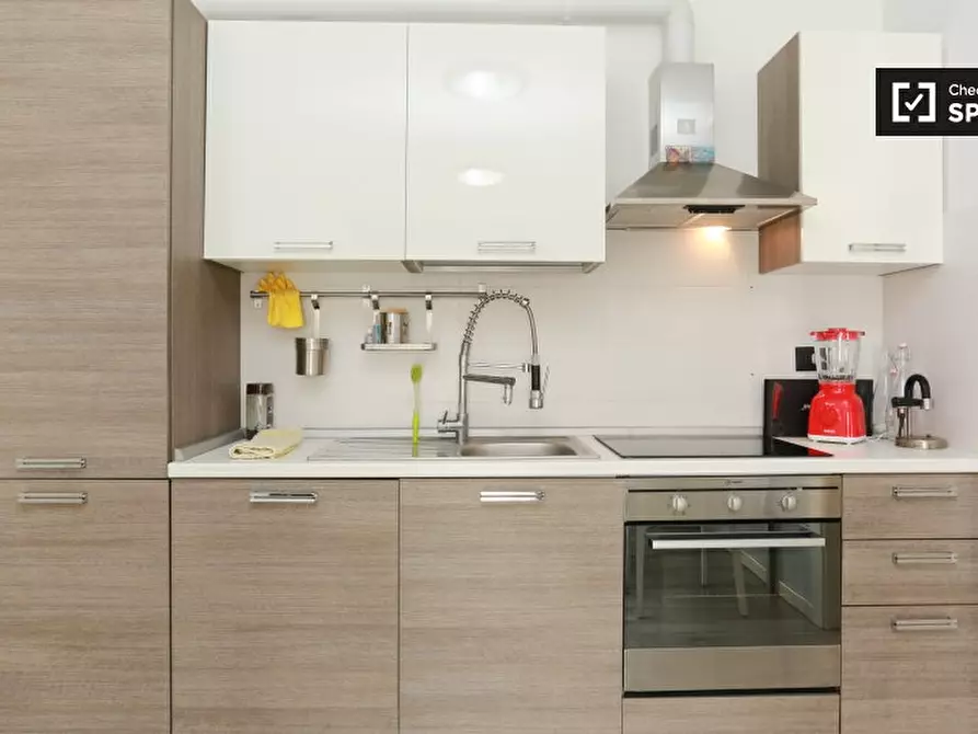 Immagine 15 di Appartamento in affitto  in Via Clitumno a Milano