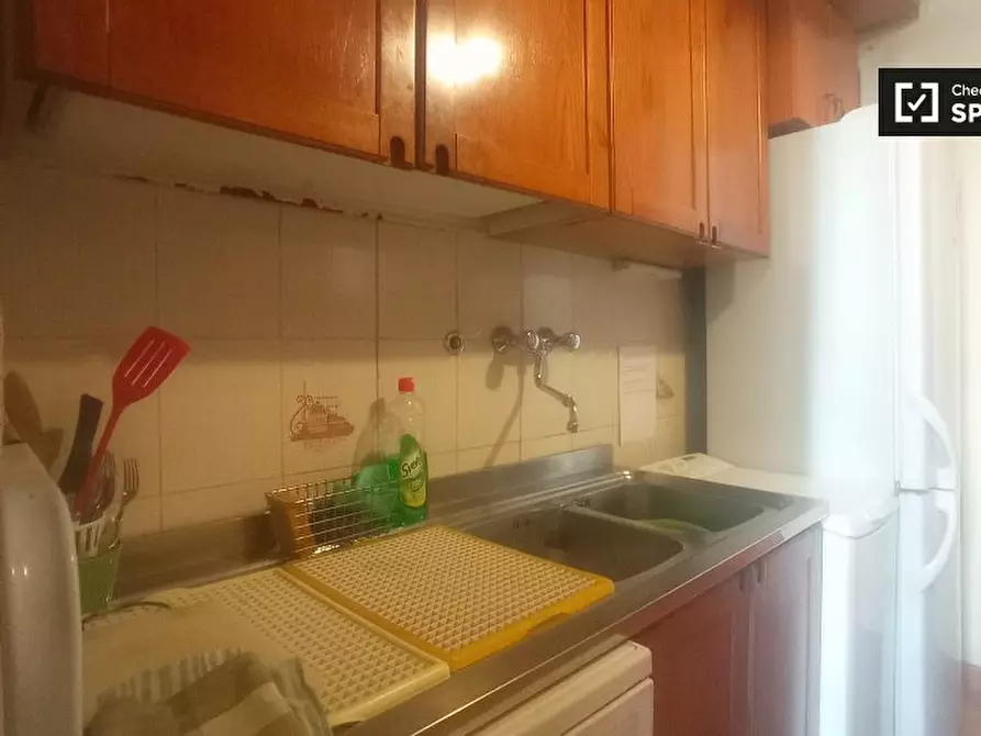 Immagine 15 di Camera condivisa in affitto  in Via Filippo Corridoni a Roma