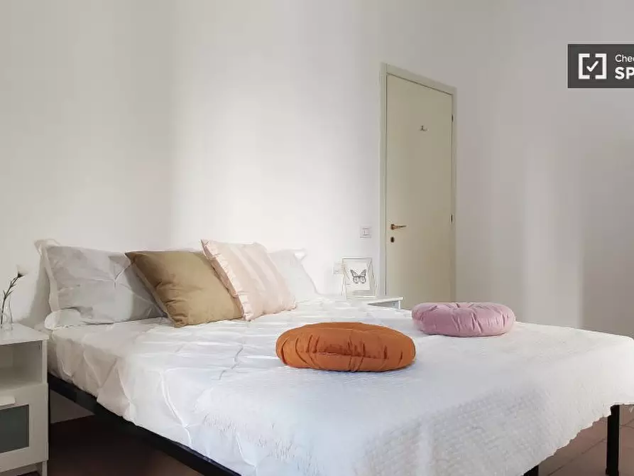 Immagine 2 di Camera condivisa in affitto  in Via Nicola Palmieri a Milano