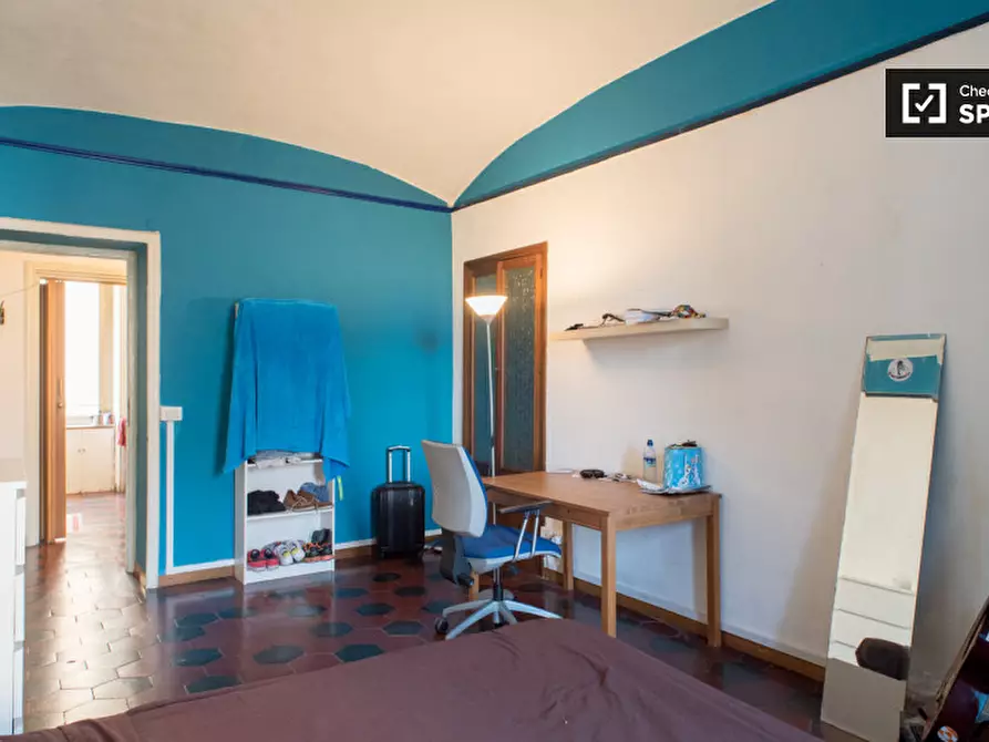 Immagine 12 di Camera condivisa in affitto  in Via Giovanni Giolitti a Roma