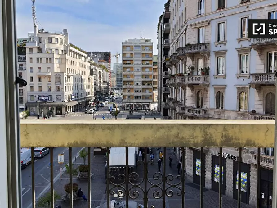 Immagine 4 di Camera condivisa in affitto  in Via Claudio Monteverdi a Milano