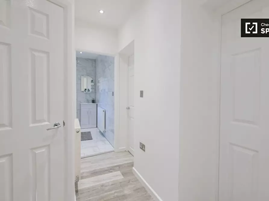 Immagine 14 di Appartamento in affitto  in Flat a Camberwell