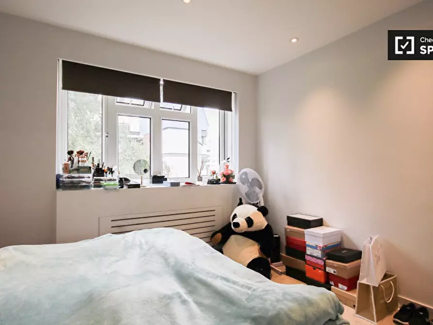 Immagine 15 di Camera condivisa in affitto  in Wiltshire Close a Kensington