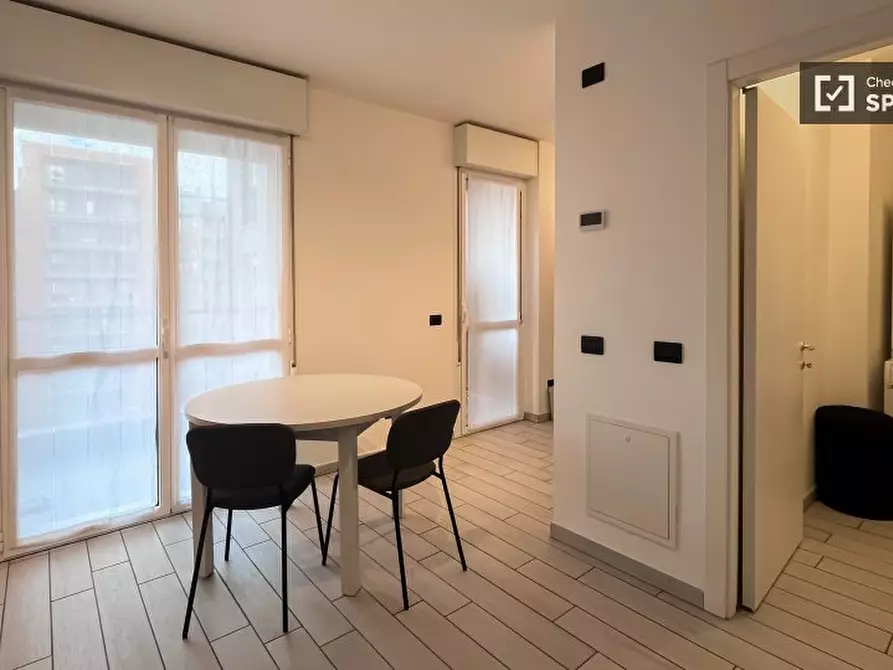 Immagine 16 di Ufficio in affitto  in Via Enrico Cosenz a Milano