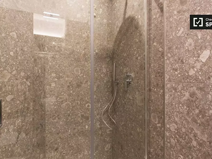 Immagine 14 di Ufficio in affitto  in Corso Italia a Milano