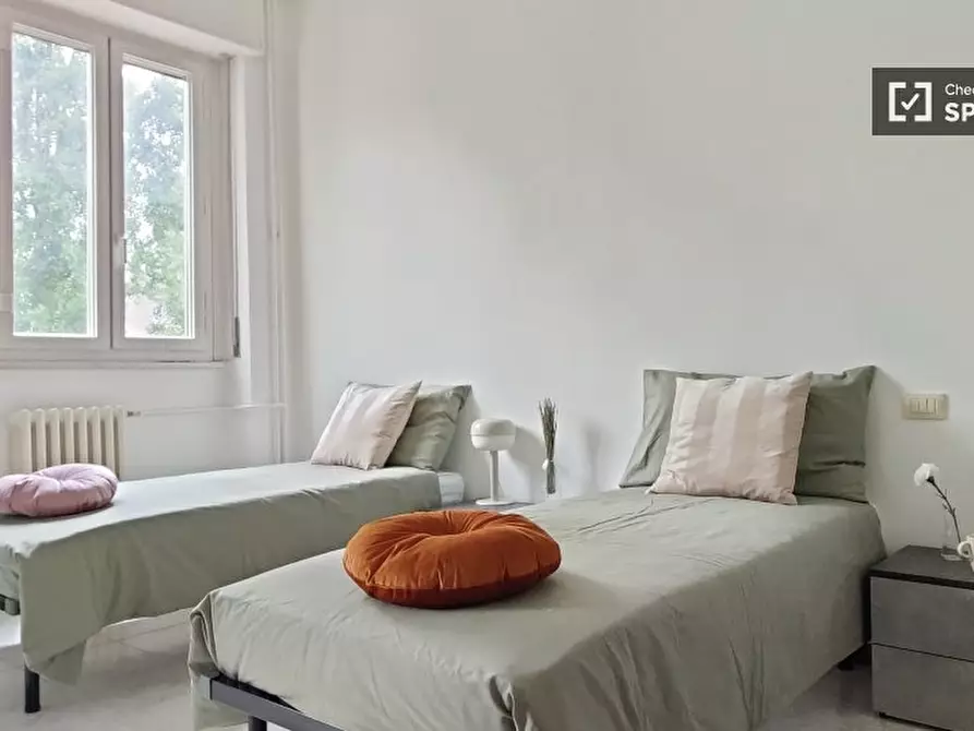 Immagine 5 di Appartamento in affitto  in Via Mario Morgantini a Milano