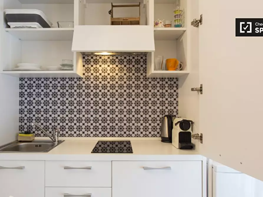 Immagine 7 di Ufficio in affitto  in Via Luigi Federico Menabrea a Milano