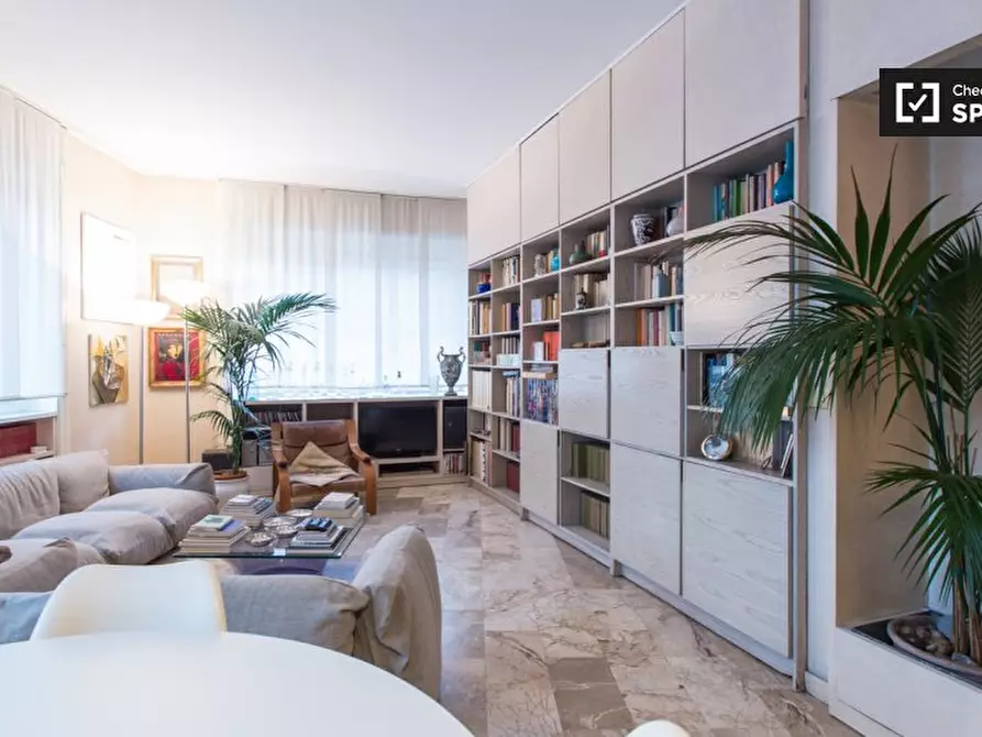 Immagine 12 di Camera condivisa in affitto  in Via Cimarosa a Milano