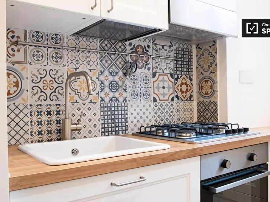 Immagine 6 di Appartamento in affitto  in Via di S. Giovanni in Laterano a Roma