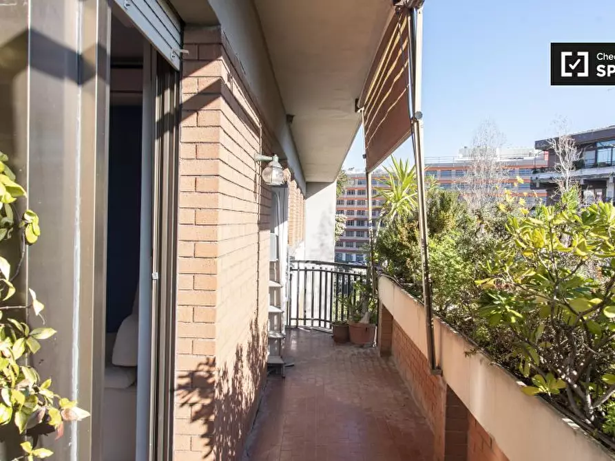 Immagine 10 di Camera condivisa in affitto  in Viale Cesare Pavese a Roma