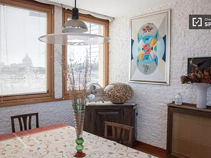 Immagine 7 di Appartamento in affitto  in Via Buccari a Roma