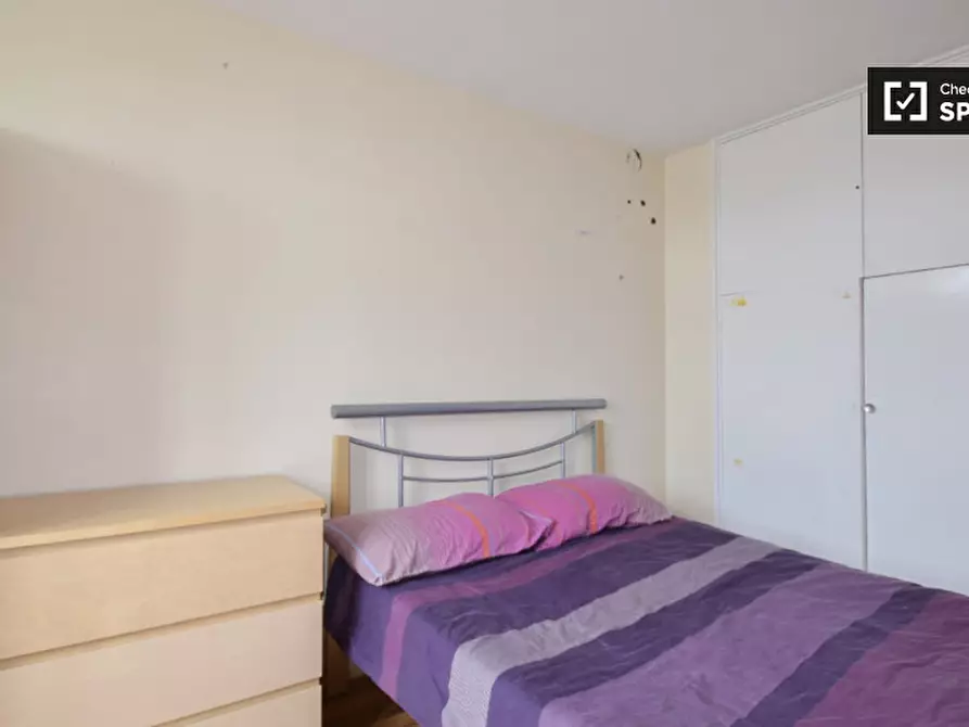 Immagine 16 di Camera condivisa in affitto  in Clovelly Way a Poplar