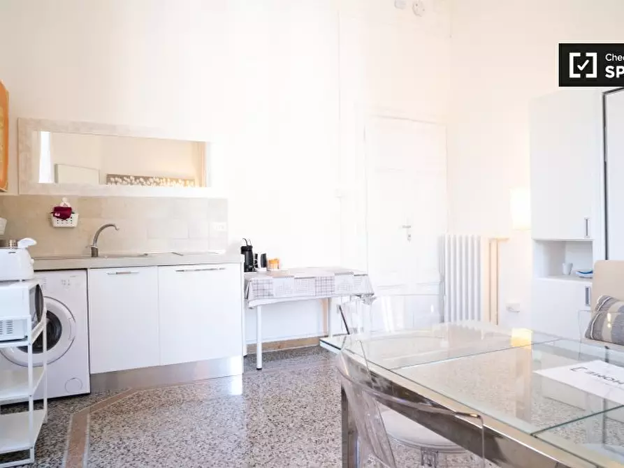 Immagine 8 di Camera condivisa in affitto  in Via Giuseppe Vasi a Roma