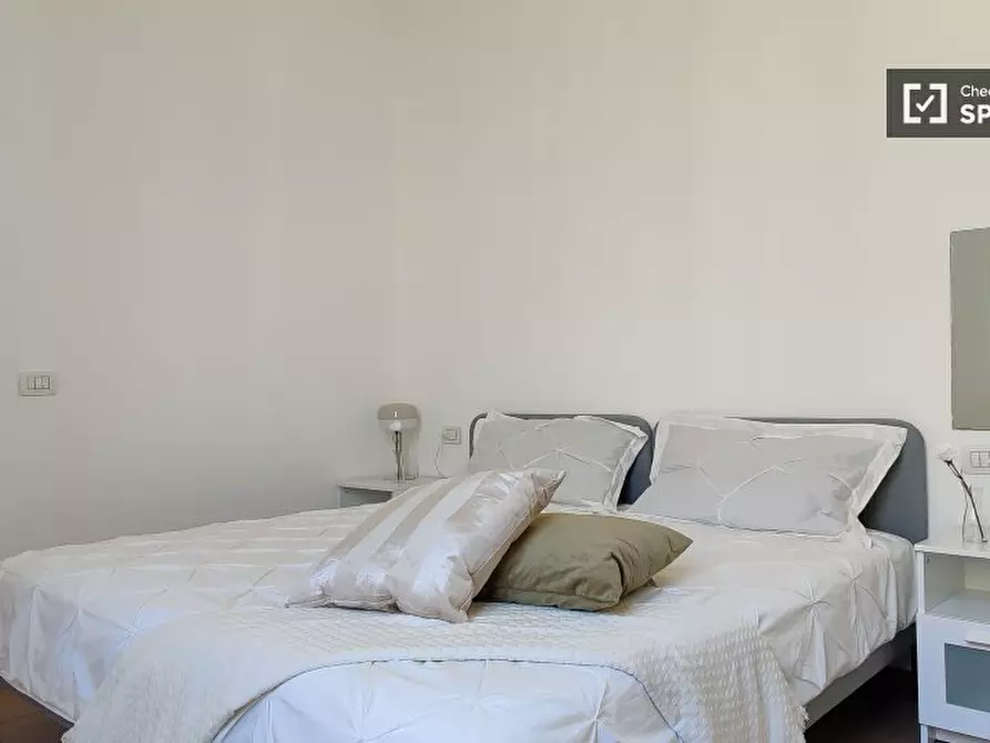 Immagine 2 di Camera condivisa in affitto  in Via Anton Giulio Barrili a Milano