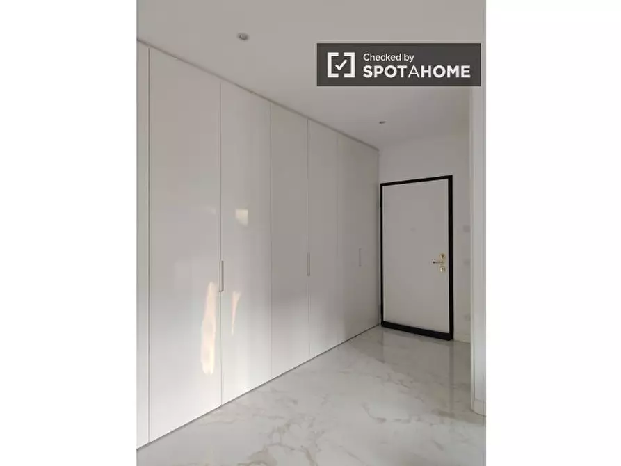 Immagine 8 di Appartamento in affitto  in Viale Tunisia a Milano