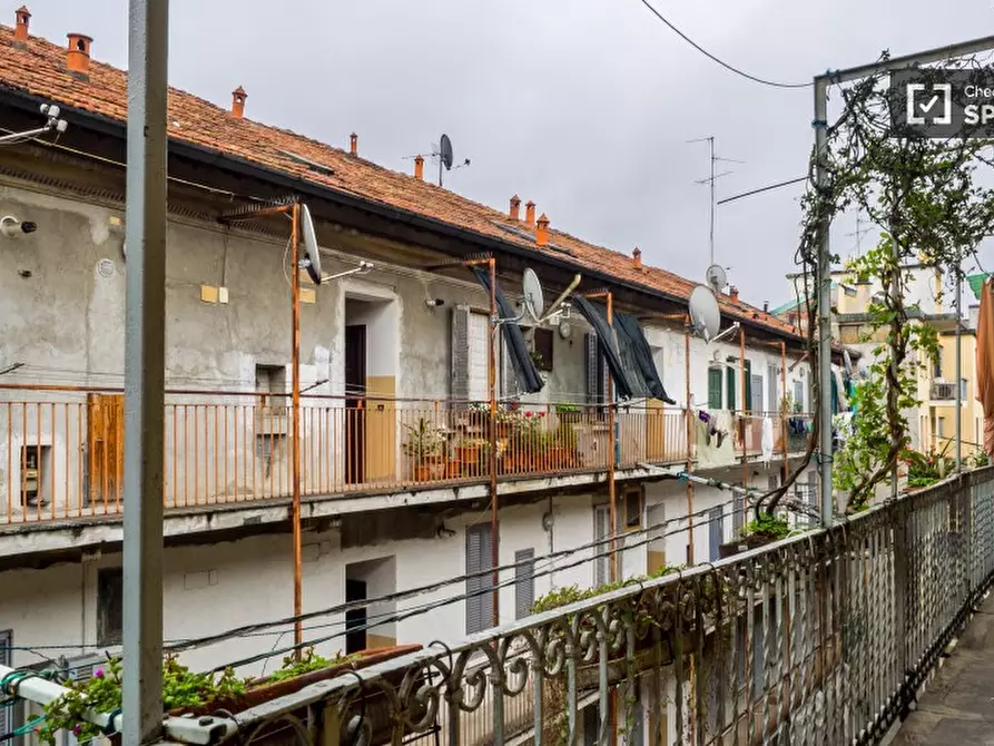 Immagine 19 di Camera condivisa in affitto  in Via Arquà a Milano