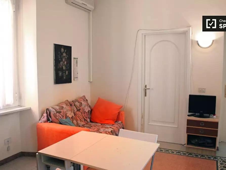 Immagine 4 di Camera condivisa in affitto  in Via Cesare Correnti a Roma