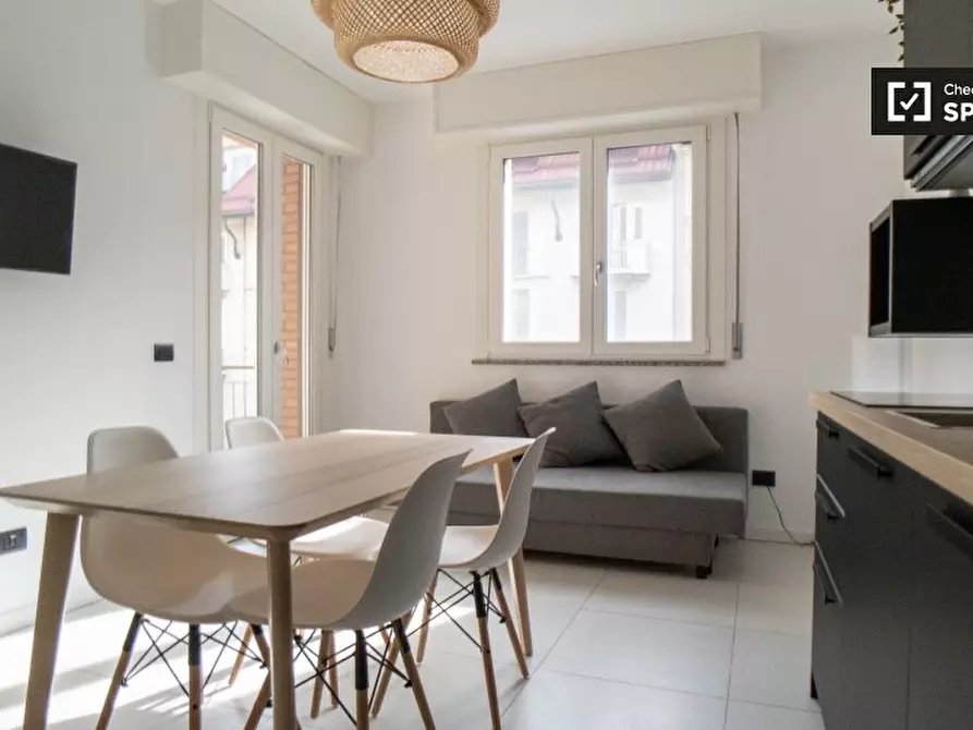 Immagine 2 di Appartamento in affitto  in Via Luigi Mercantini a Milano