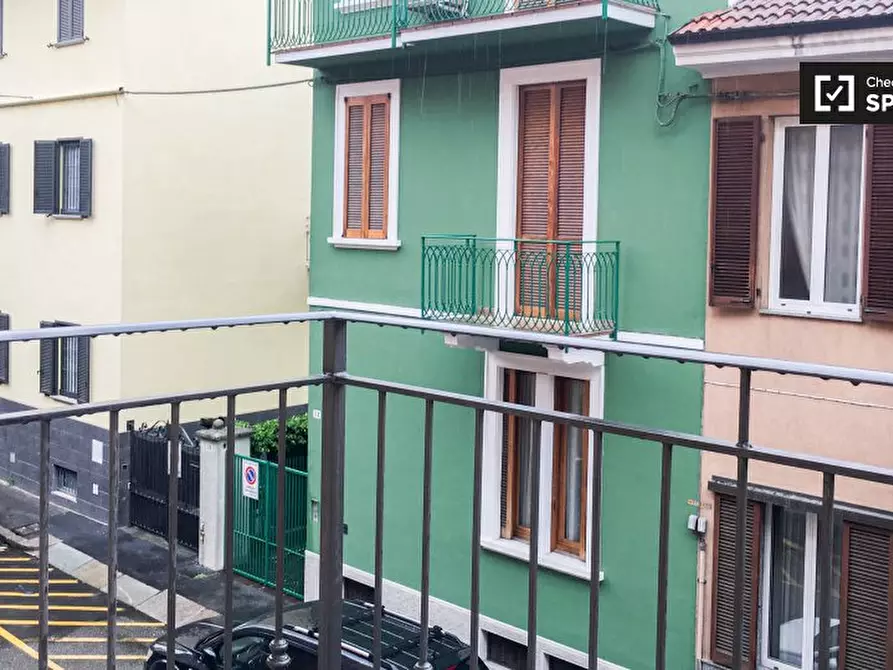 Immagine 12 di Camera condivisa in affitto  in Via Ugo Foscolo a Sesto San Giovanni