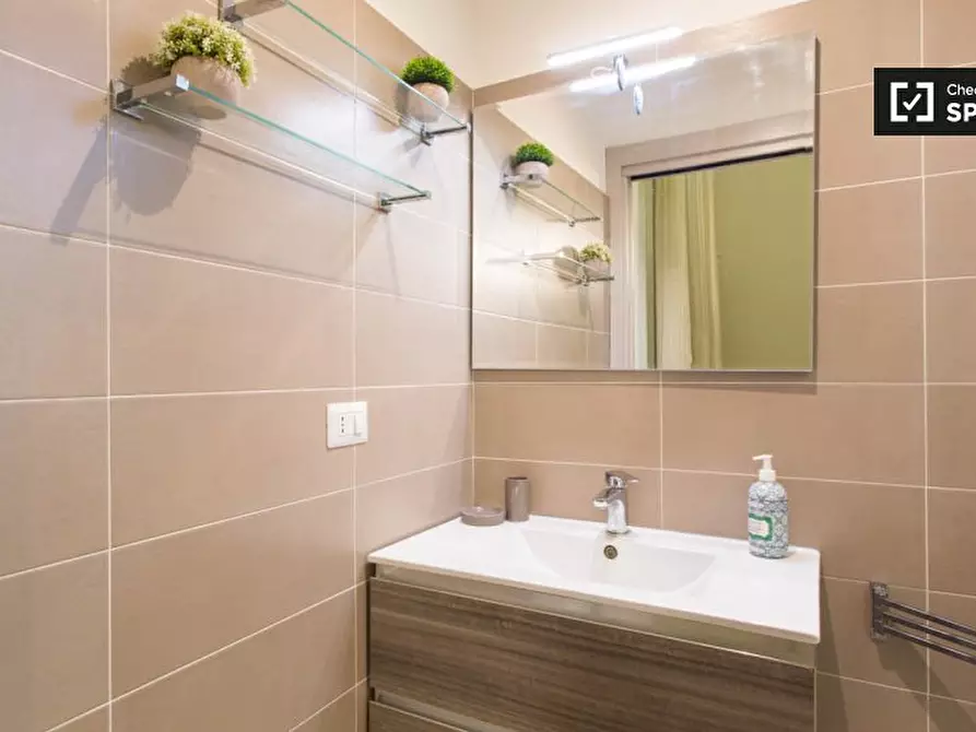 Immagine 5 di Appartamento in affitto  in Via Giovanni Pascoli a Milano